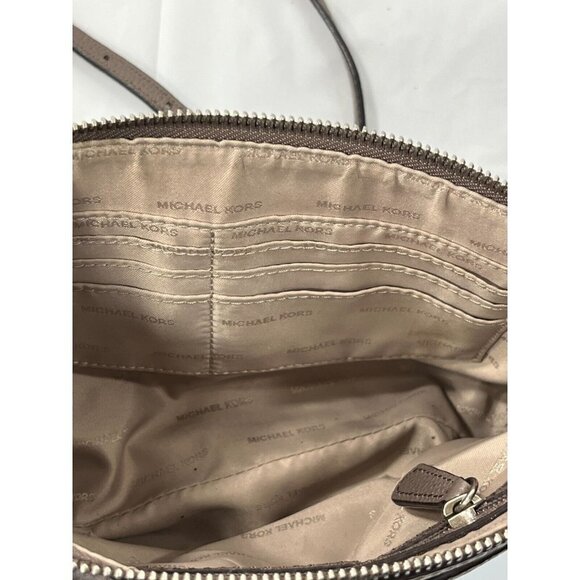 Michael Kors Mercer Large Snap Pocket Crossbody taupe - Picture 10 of 16